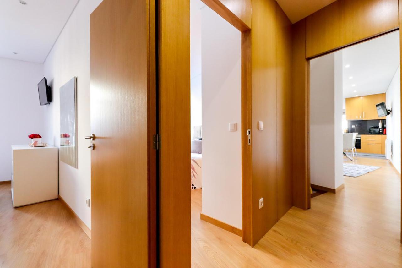 ויאנה דו קסטלו Sao Domingos Apartment - Viana City Centre מראה חיצוני תמונה