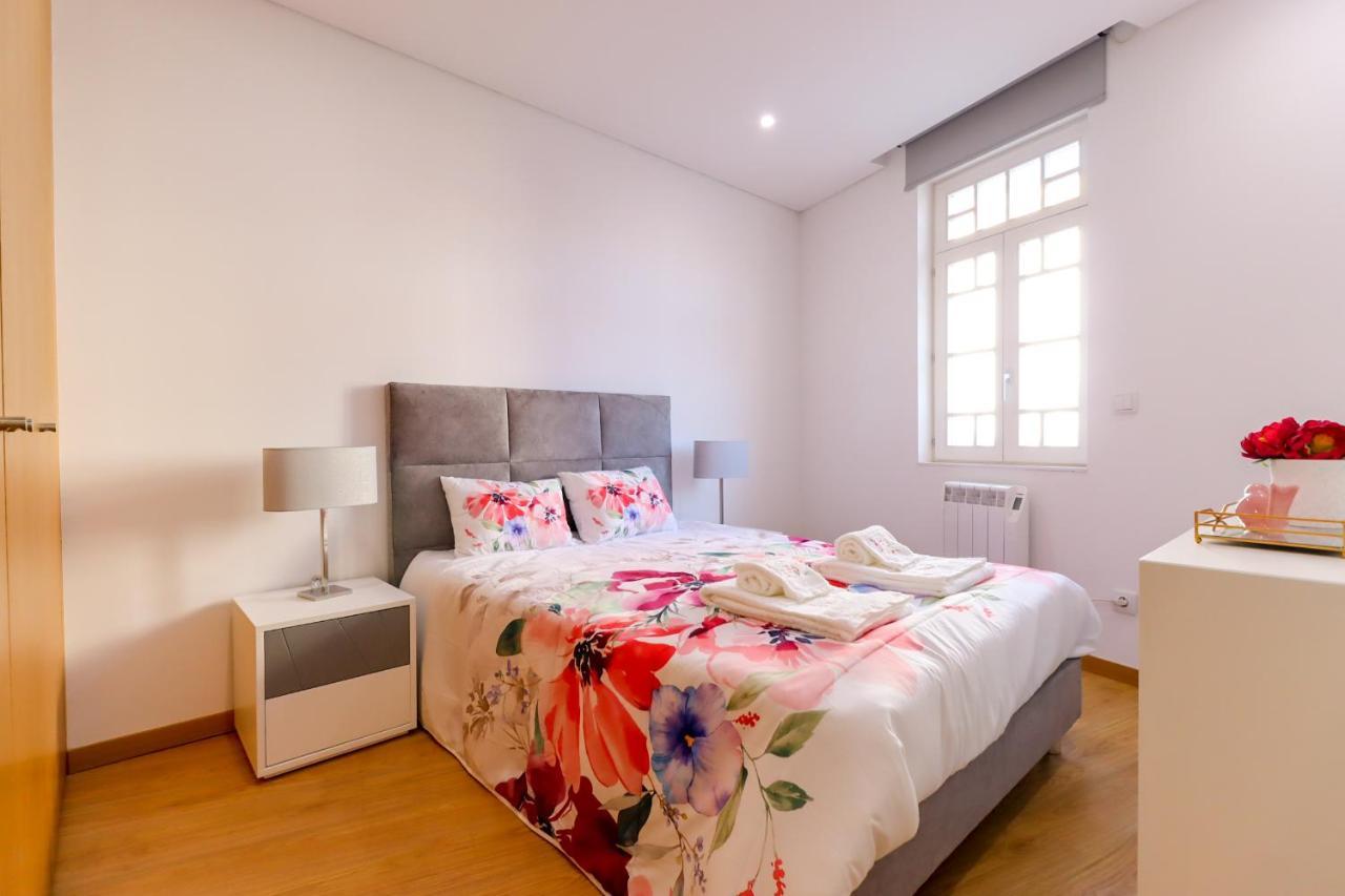 ויאנה דו קסטלו Sao Domingos Apartment - Viana City Centre מראה חיצוני תמונה
